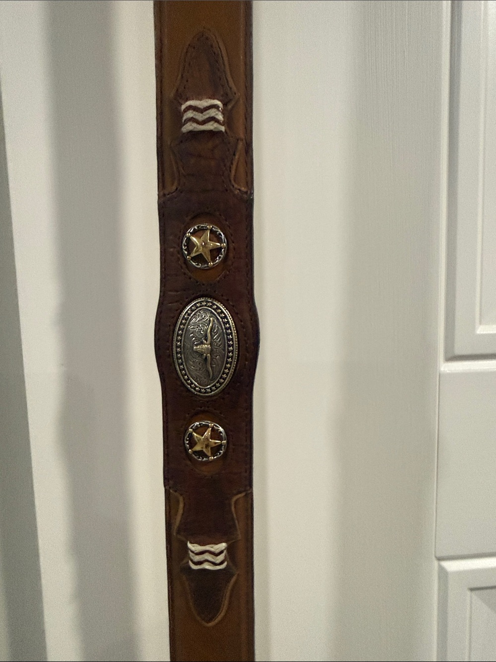 Men's Tony LamaWestern Longhorn Leather Belt with Two-Tone Buckle